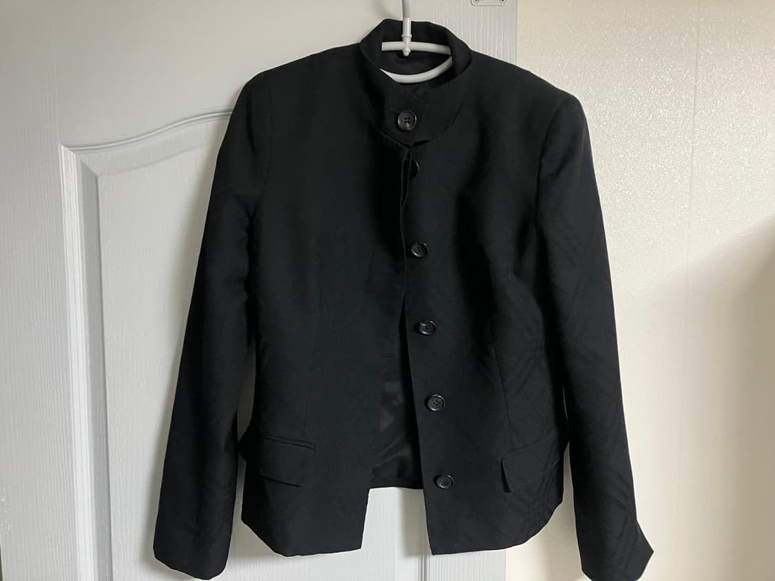 버버리 블랙 체크 자켓 상품이미지1