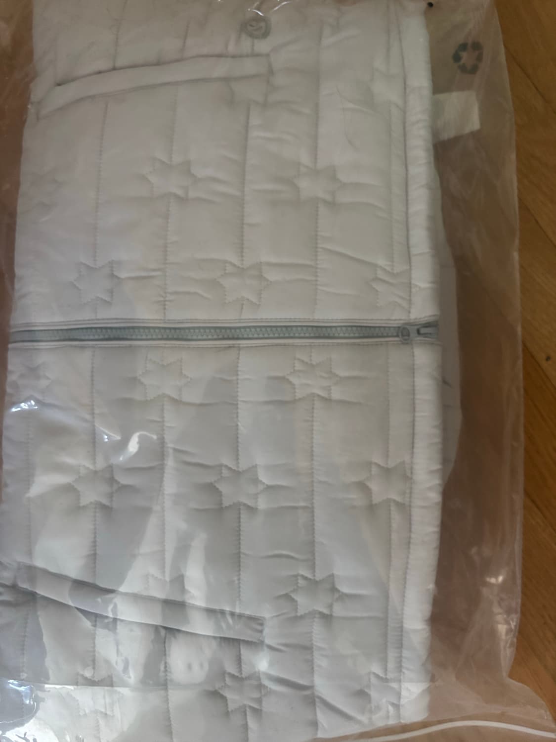 Coyseio FLUFFY LIGHT PADDED JACKET IVORY 상품이미지3