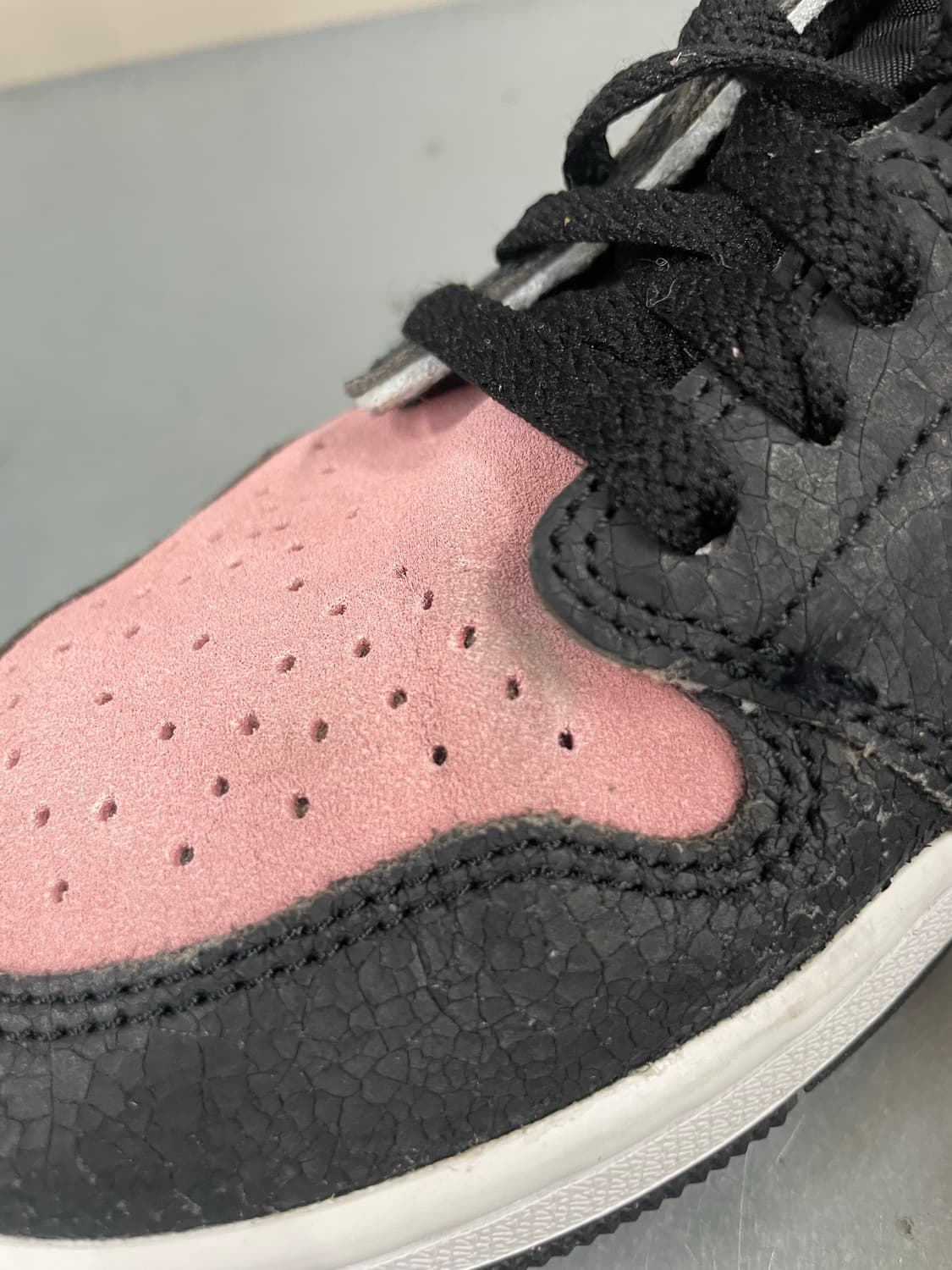 나이키 조던 1 레트로 로우 코랄 255 상품이미지7