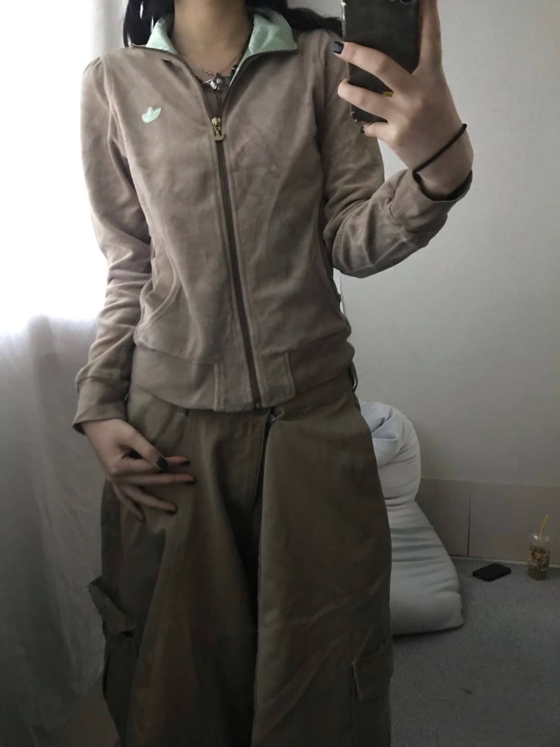 아디다스 베이지 벨벳 집업 상품이미지6