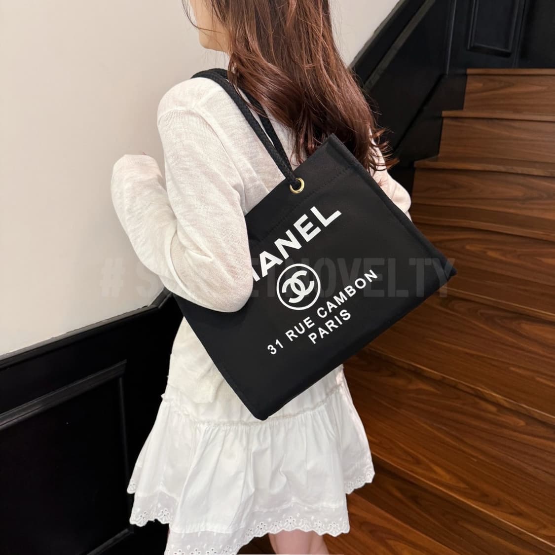 샤넬뷰티 캄봉 캠버스 블랙 숄더백 상품이미지8