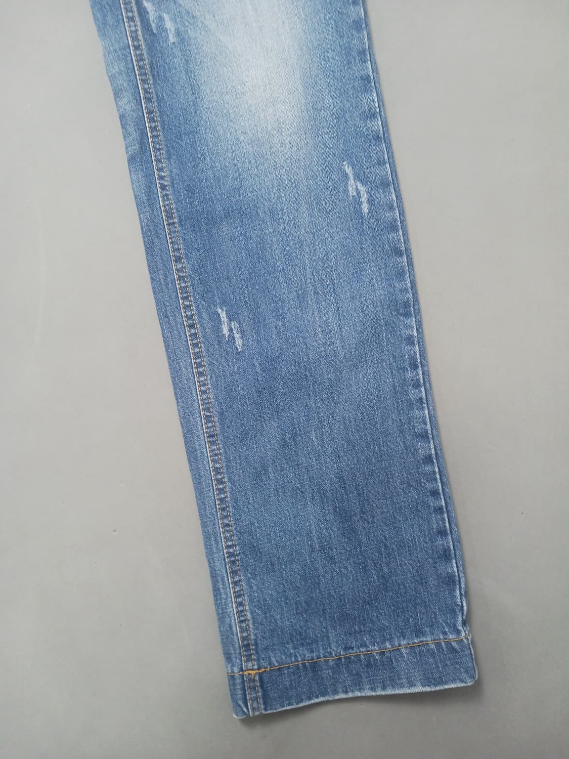 [32] 돌체앤가바나 스크래치 스트레이트진 청바지 상품이미지5