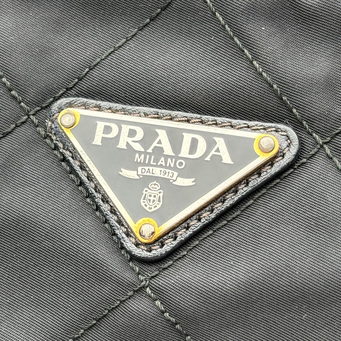 프라다 블랙 퀄팅 체인 포코노 숄더백 상품이미지9