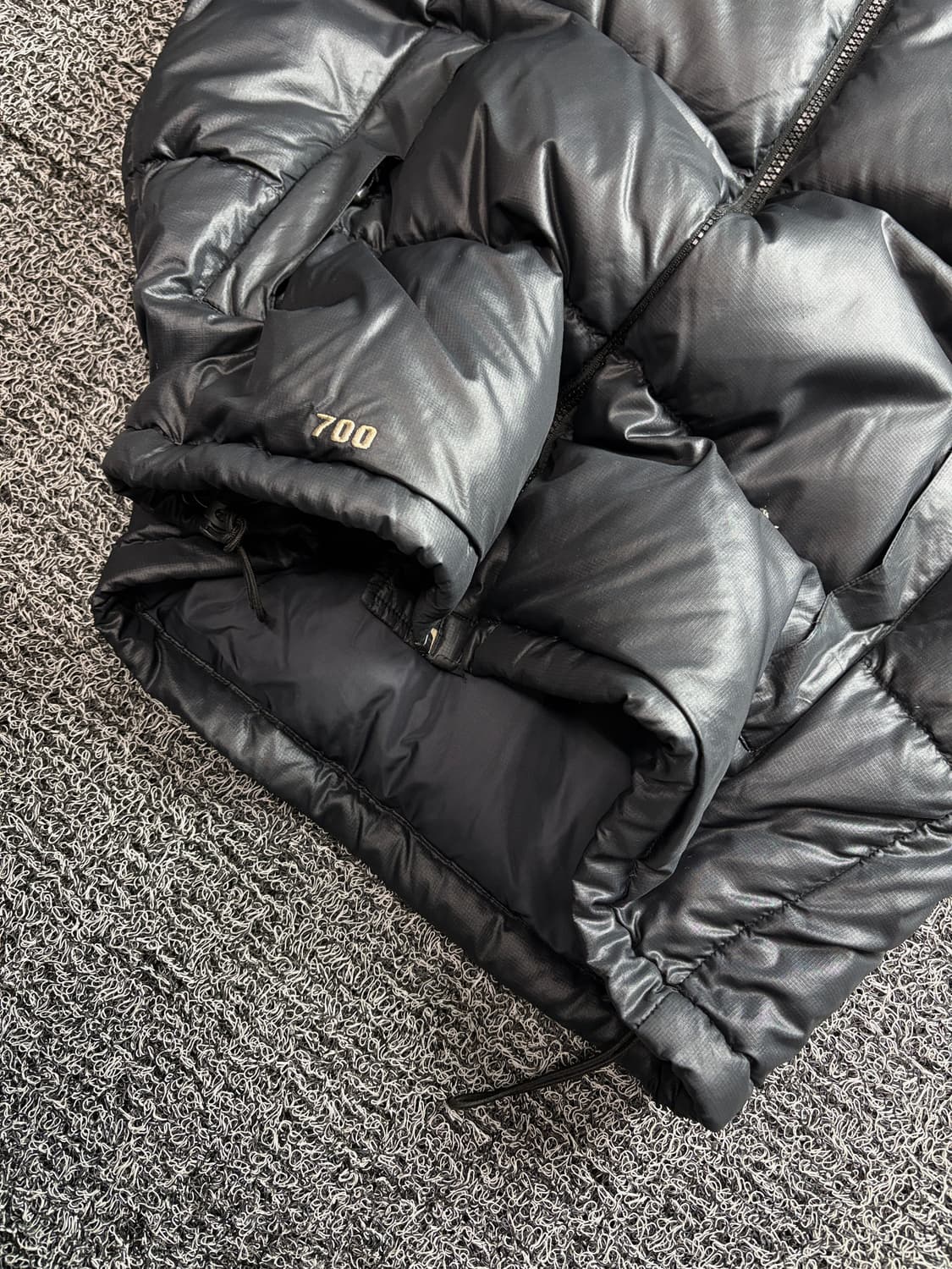 노스페이스 눕시 700 블랙 구스다운 베스트 2931 상품이미지3