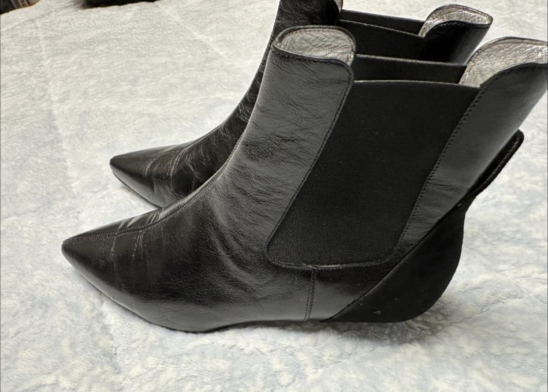 Givenchy 블랙 앵클 부츠 상품이미지5