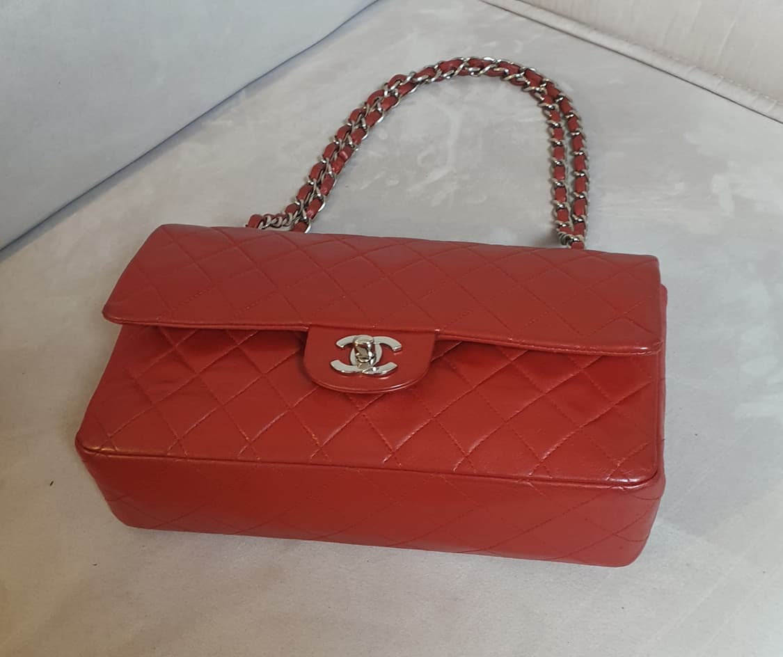 샤넬 빈티지 클래식 미듐 레드 상품이미지3