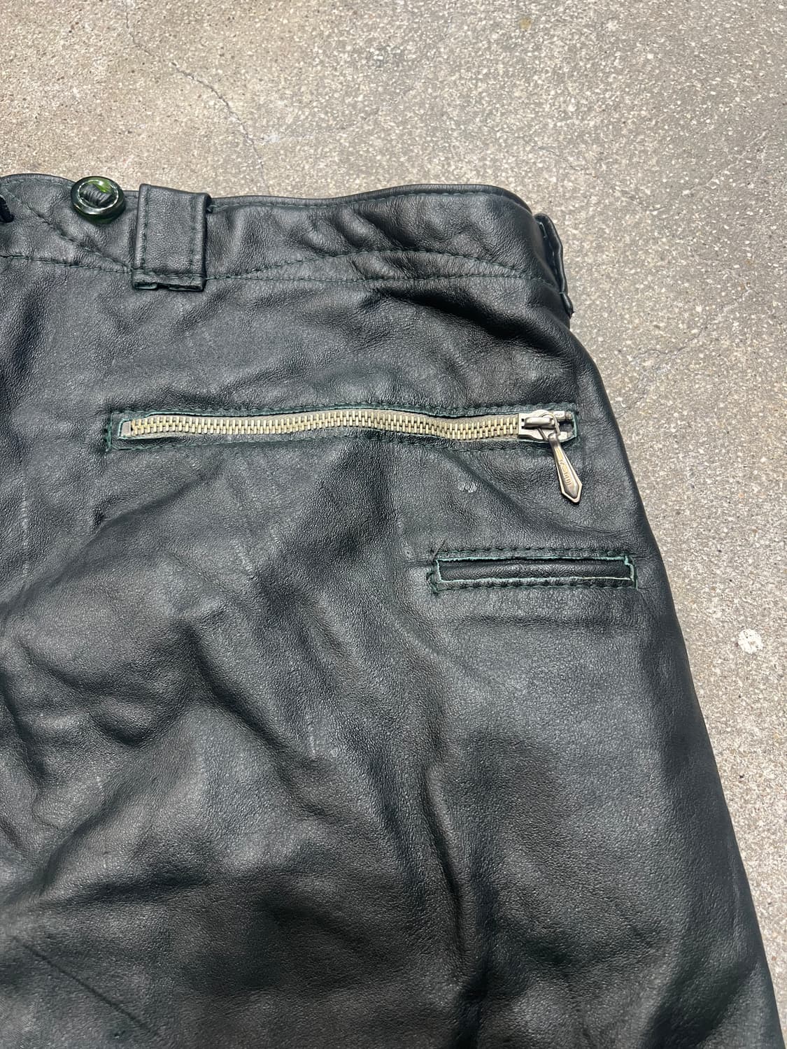 70‘s 독일제 바이크 가죽 팬츠 상품이미지7