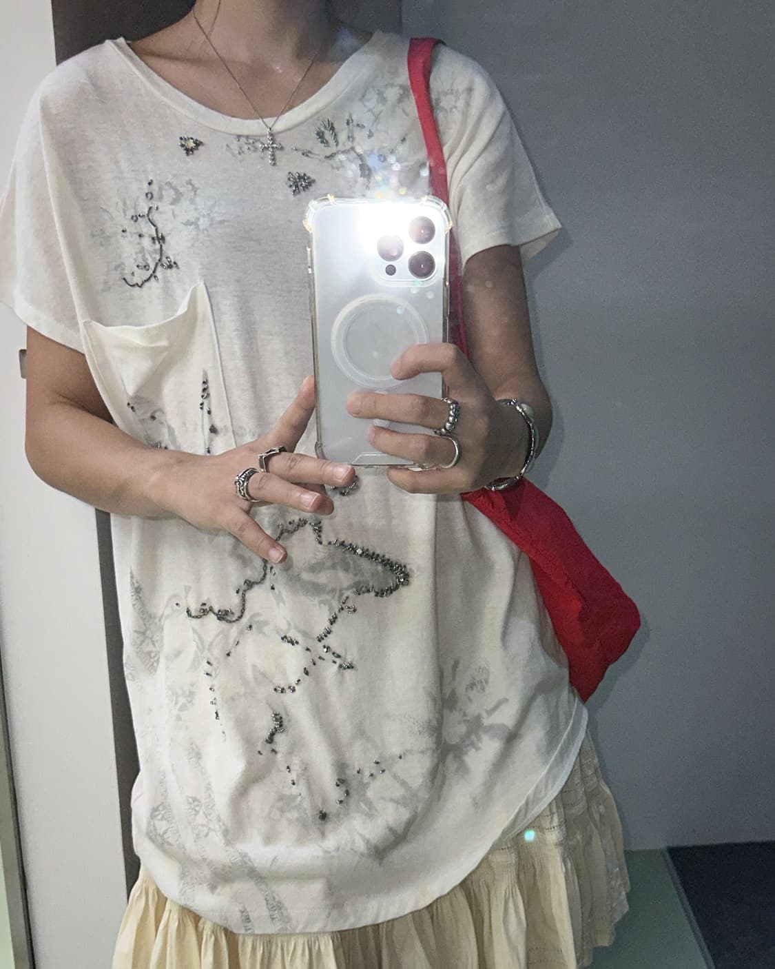 grunge printed beads pocket long t shirt 상품이미지6