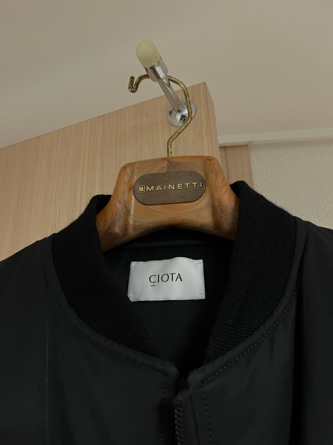 시오타 MA-1 24FW 블랙 5사이즈 (6 교환) 상품이미지2