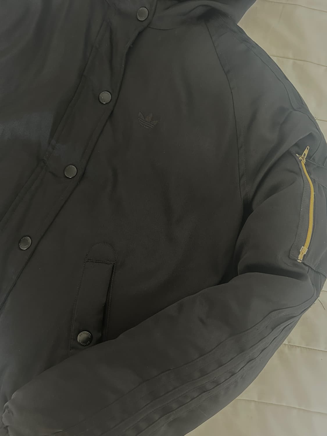 Adidas black 3stripe Ma-1  jumper 상품이미지4