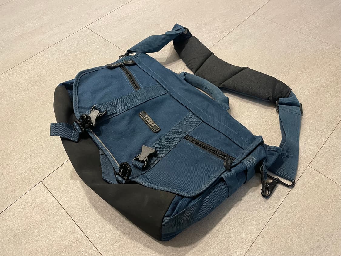 텐바 메신저백 블루 카메라가방 상품이미지2