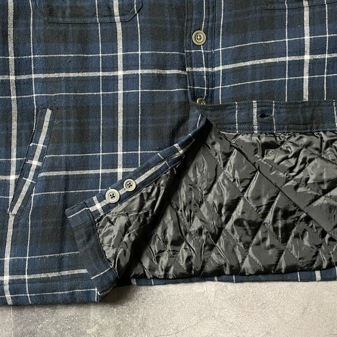 BASIC EDITIONS 빈티지 네이비 체크 퀄팅 셔츠자켓 A00452 상품이미지4