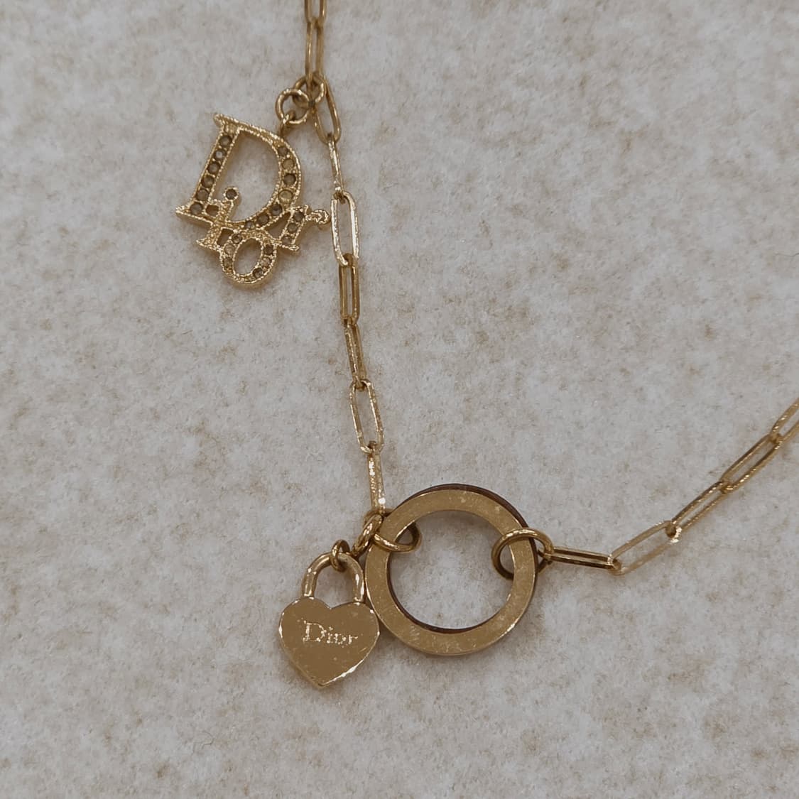 디올 dior 로고 하트참 목걸이 (희귀) 상품이미지5
