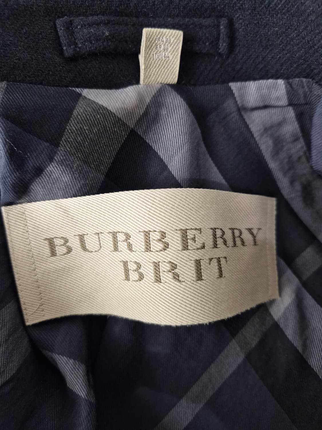 버버리(BURBERRY BRIT)울 캐시미어 혼방 스터드 코트 블랙 상품이미지6