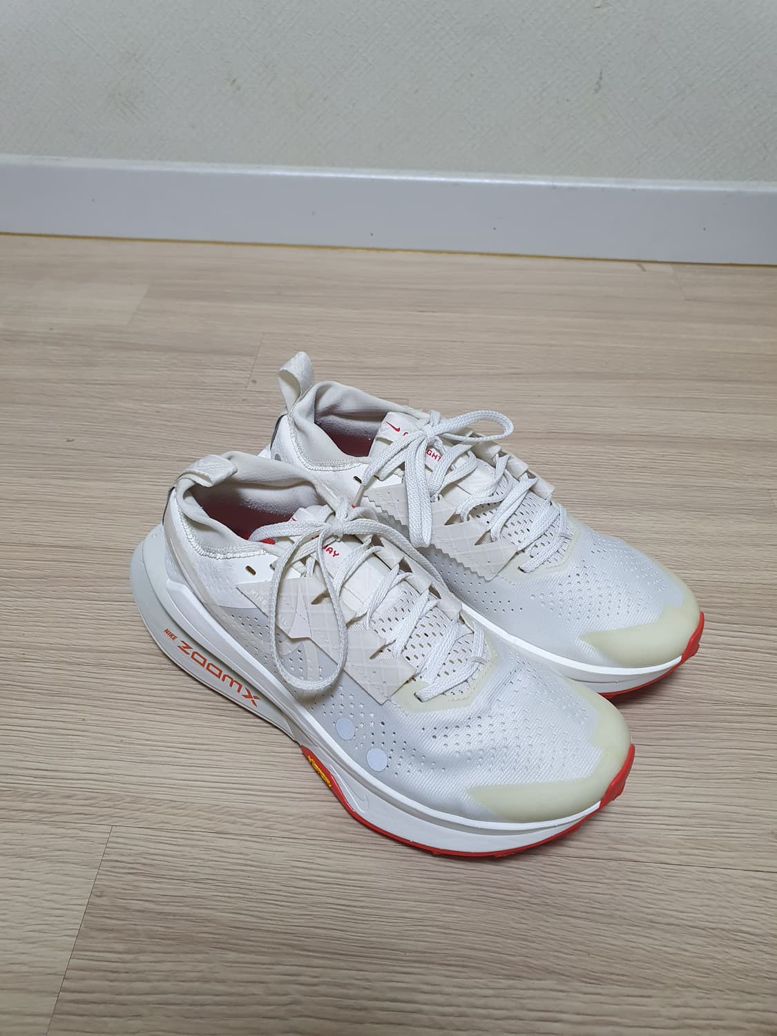 나이키 줌 제가마 2 트레킹화 270 상품이미지2