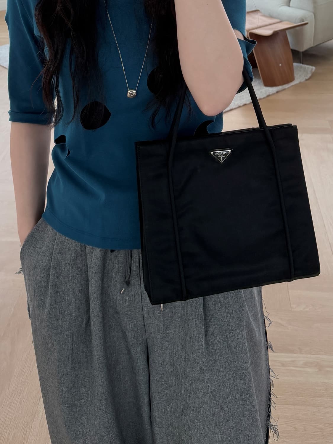 [Prada] Pocono Clasp Tote Bag 상품이미지1