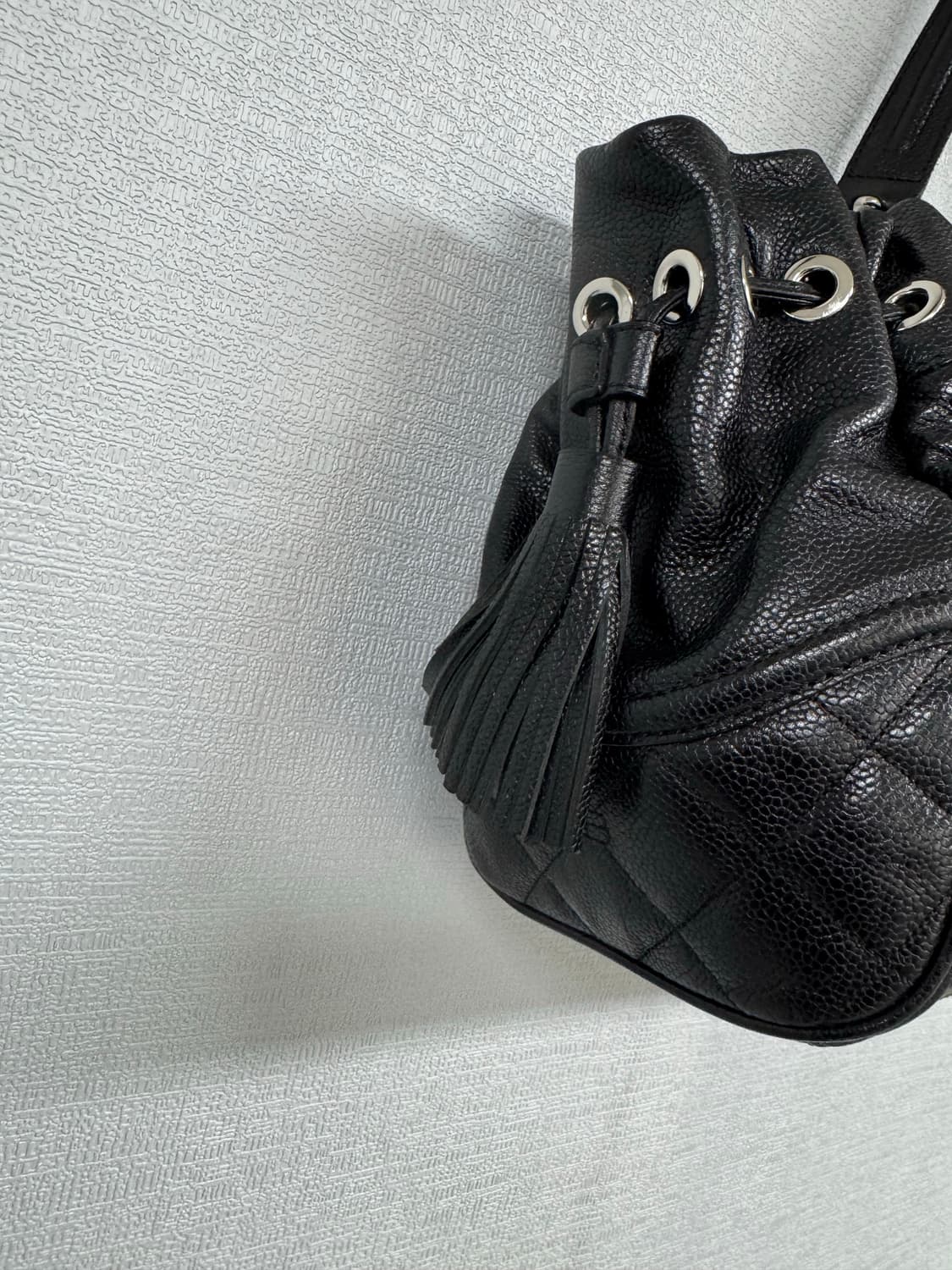 발렌시아가 BB은장 로고 레더 토트백 상품이미지2