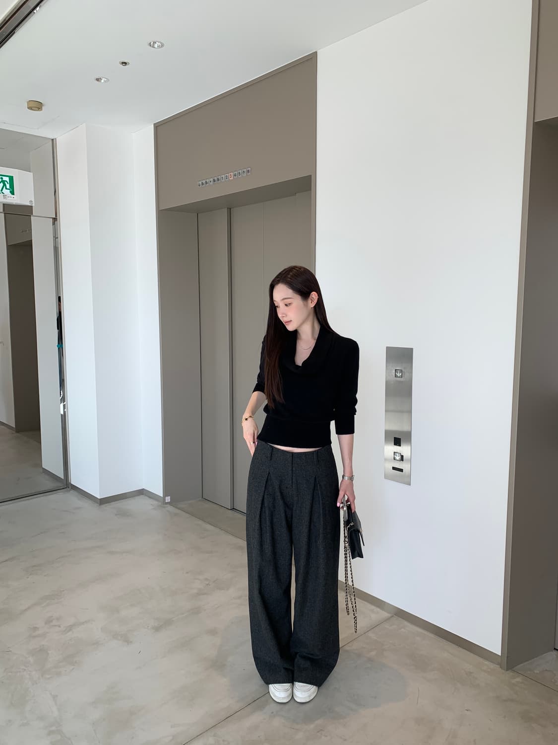 오브제스트 울 슬랙스 판매해요 상품이미지1