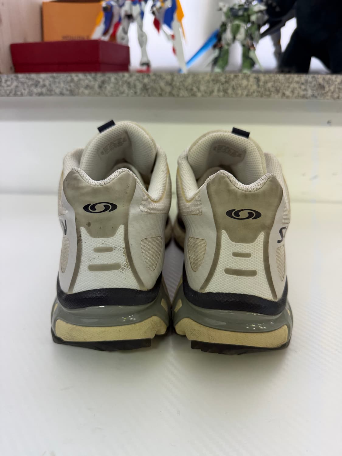 정품) 살로몬 XT-4 OG 화이트 루나 락 285 상품이미지5