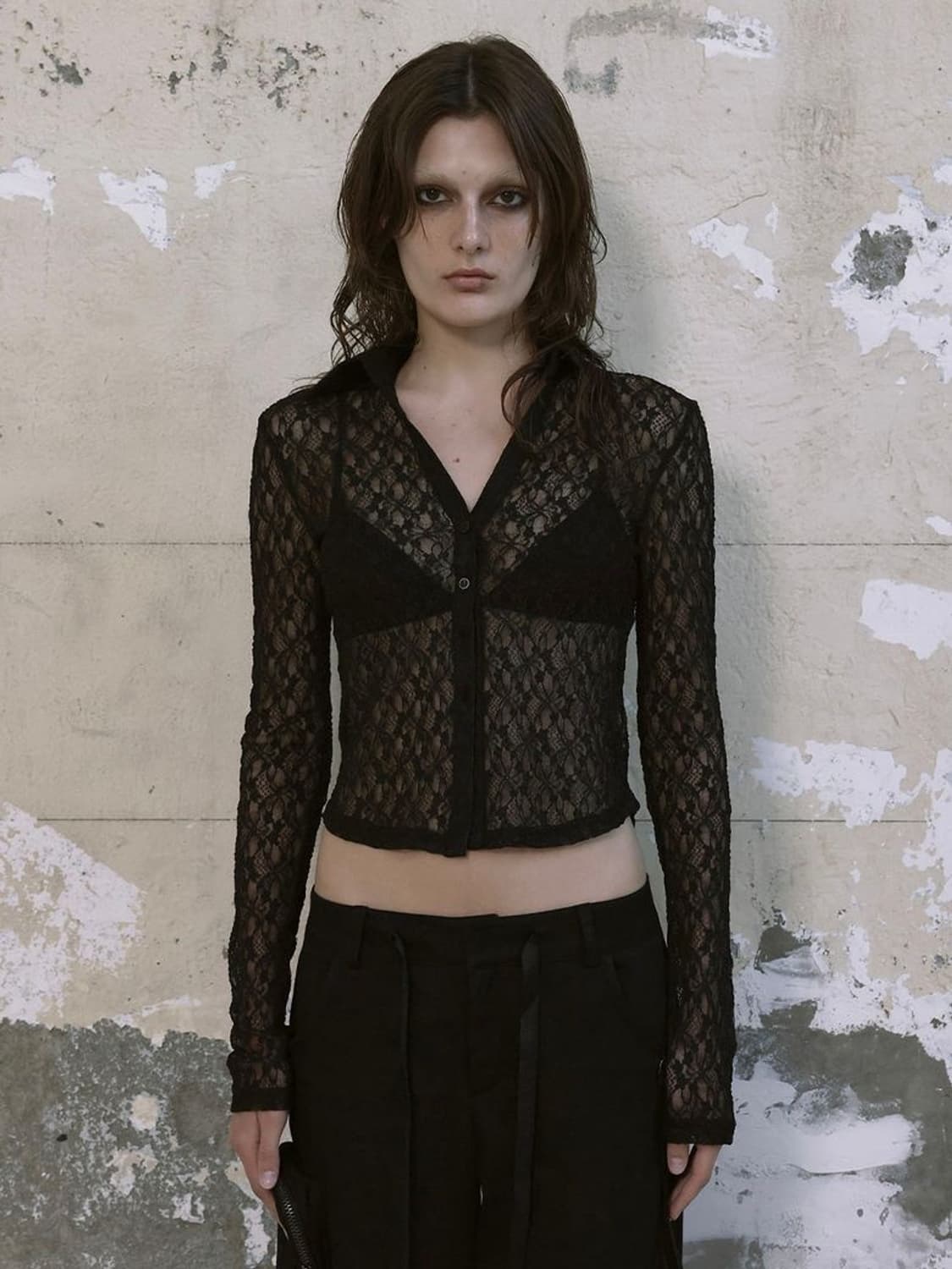 보헤미안서울 LACE OPEN COLLAR SHIRT, BLACK 상품이미지1