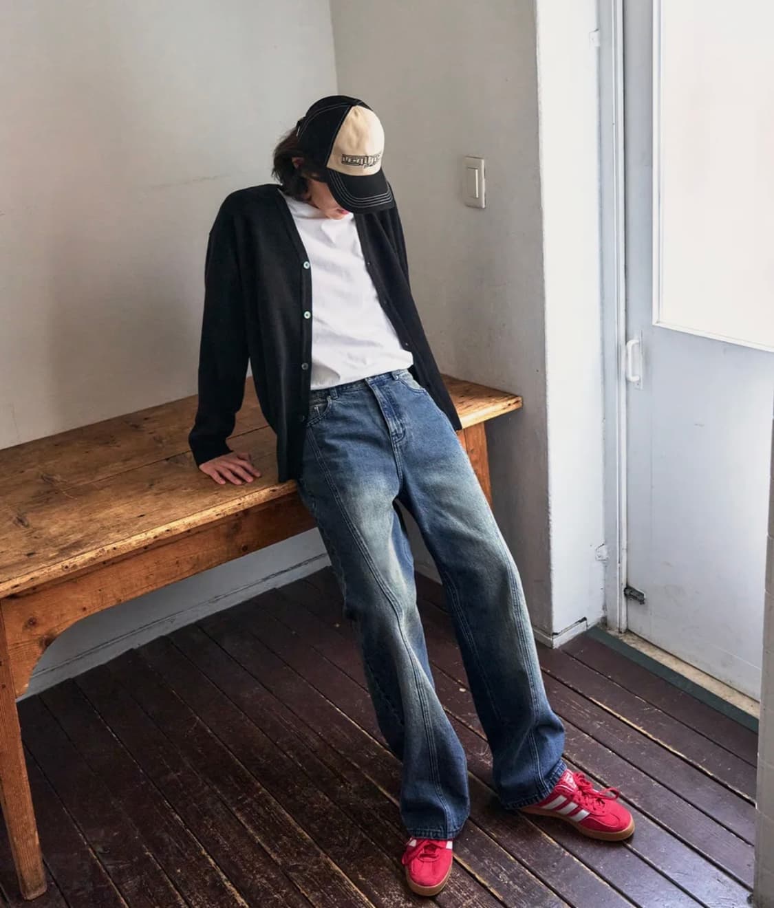 아워데이즈 웨이비 커브드 와이드 데님 팬츠 (M) 상품이미지1