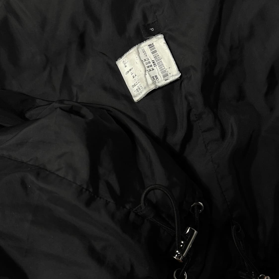 띠어리 드로우스트링 구스 롱 패딩 상품이미지4