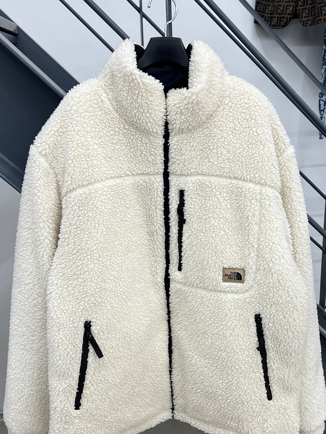 노스페이스 비베러 리버시블 패딩 자켓 상품이미지6