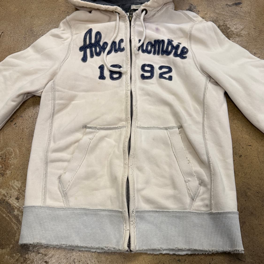 아베크롬비 화이트 후드집업 상품이미지3