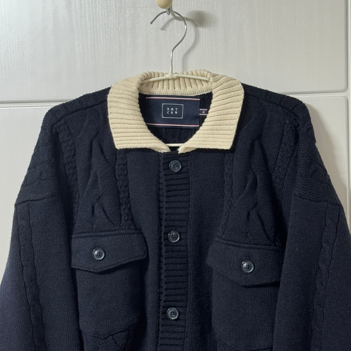 로맨틱크라운 카라 니트 가디건 상품이미지3