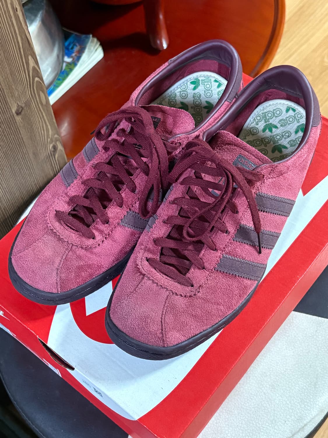 Adidas Tobacco Gruen Collegiate Burgundy 상품이미지2