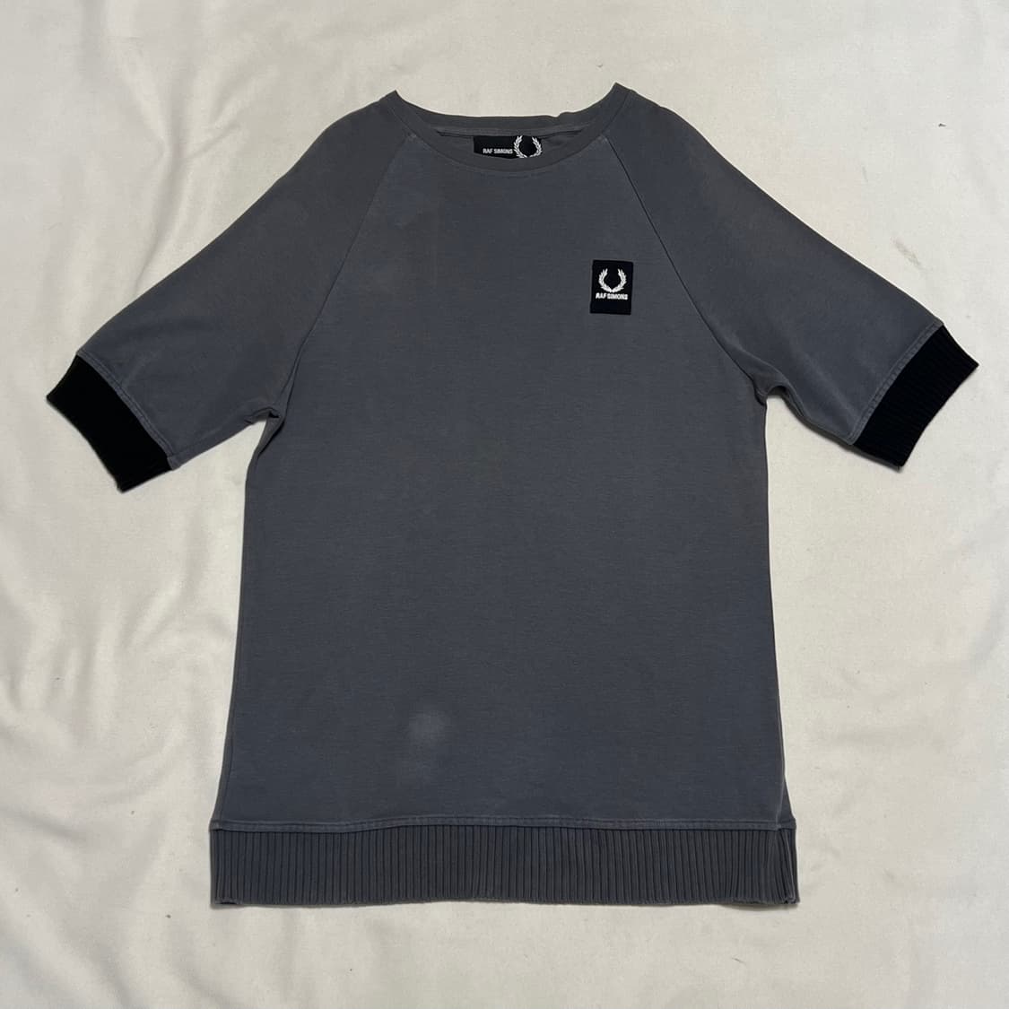 38 라프시몬X프레드페리 콜라보 티셔츠 상품이미지2