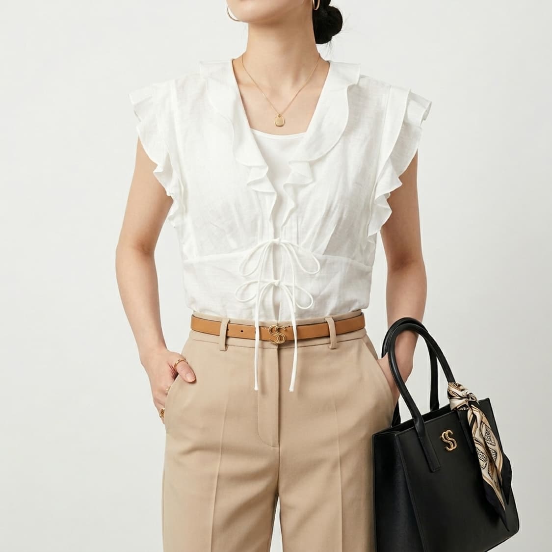 산드로(Sandro) 화이트 러플 프릴 크롭 블라우스 (S) 상품이미지1