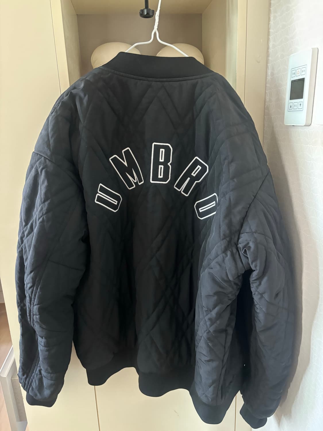 엄브로 리버시블 패딩  상품이미지2