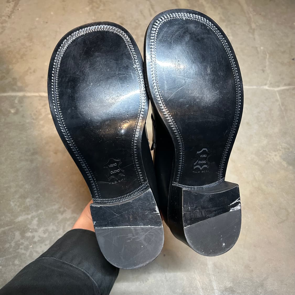 250) 아모멘토 라운드 페니 로퍼 슈즈 블랙 상품이미지7