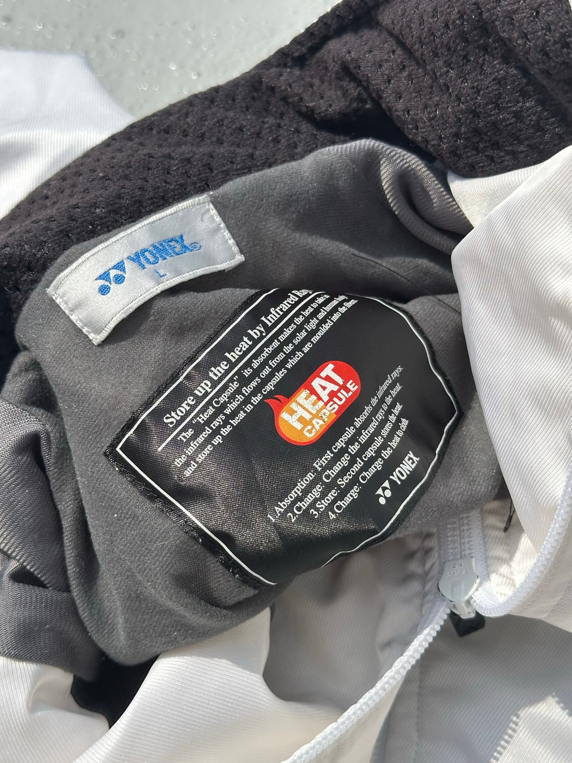 요넥스 히트 캡슐 바람막이 자켓 상품이미지3