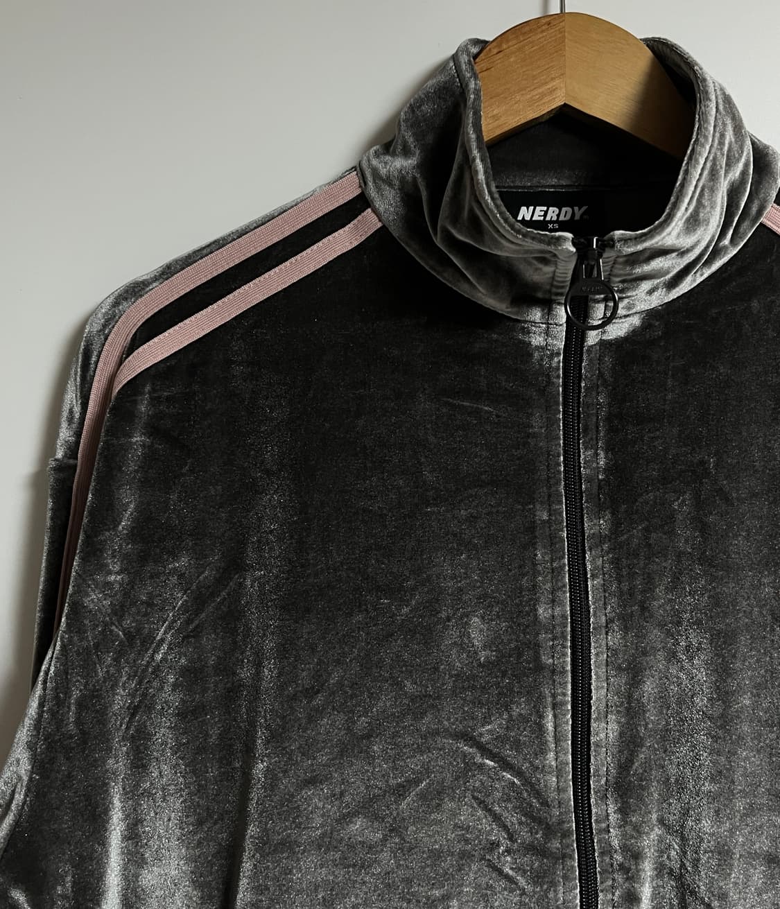 널디 오버핏 벨벳 져지 트랙탑 그레이 핑크 XS 상품이미지5