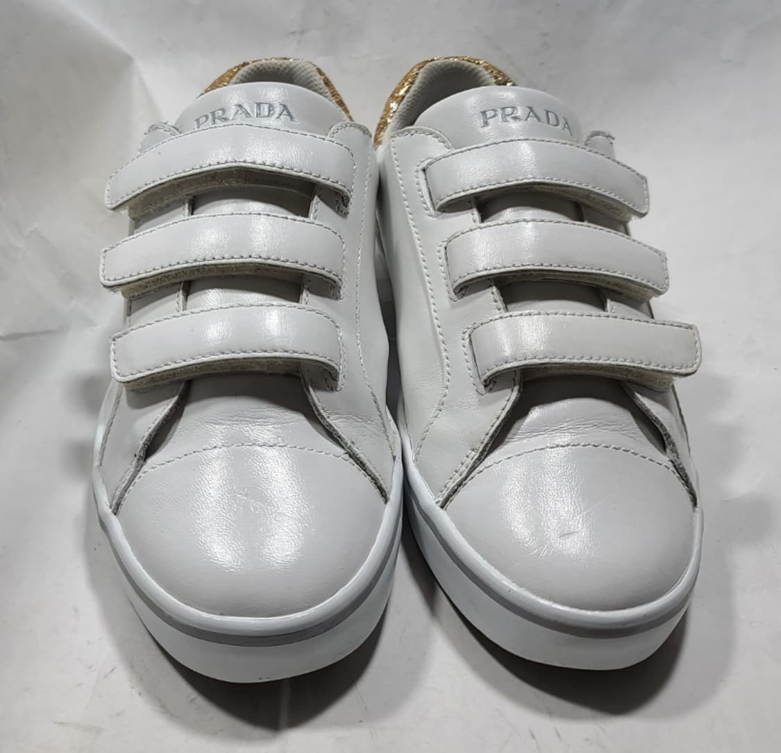 프라다(PRADA) 벨크로 스니커즈 38사이즈(240) 상품이미지1