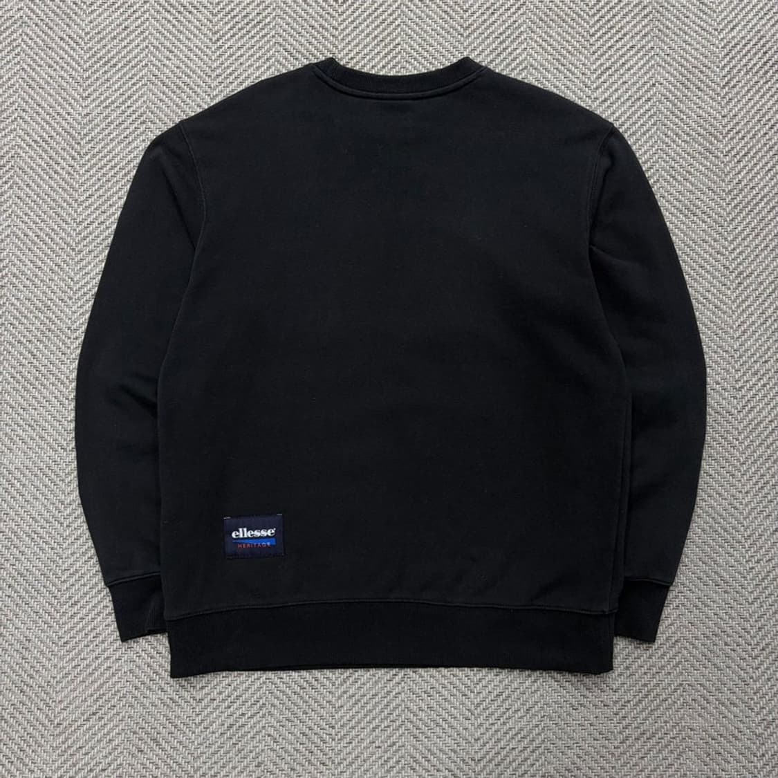 엘레쎄 빅로고 맨투맨 v2118 상품이미지2