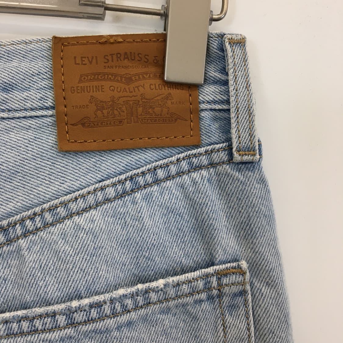 리바이스 하이루즈 프리미엄 연청데님진 26 인치  상품이미지5