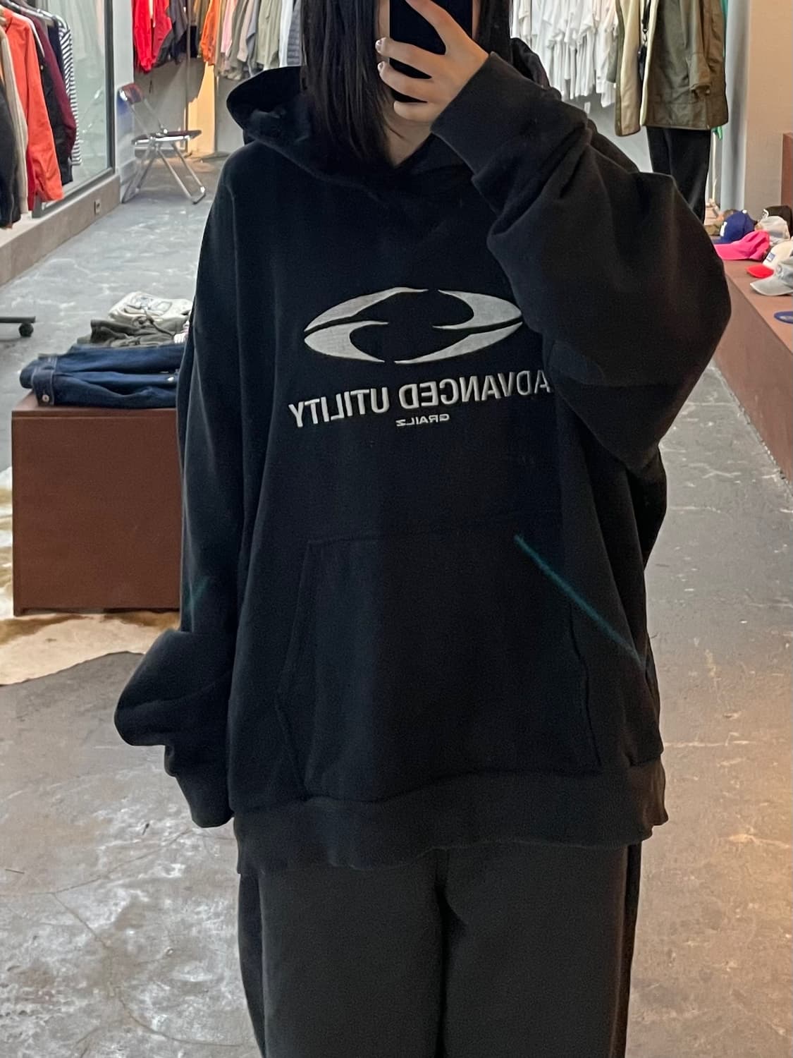 그레일즈 오발 로고 블랙 후드티 H2042 상품이미지1