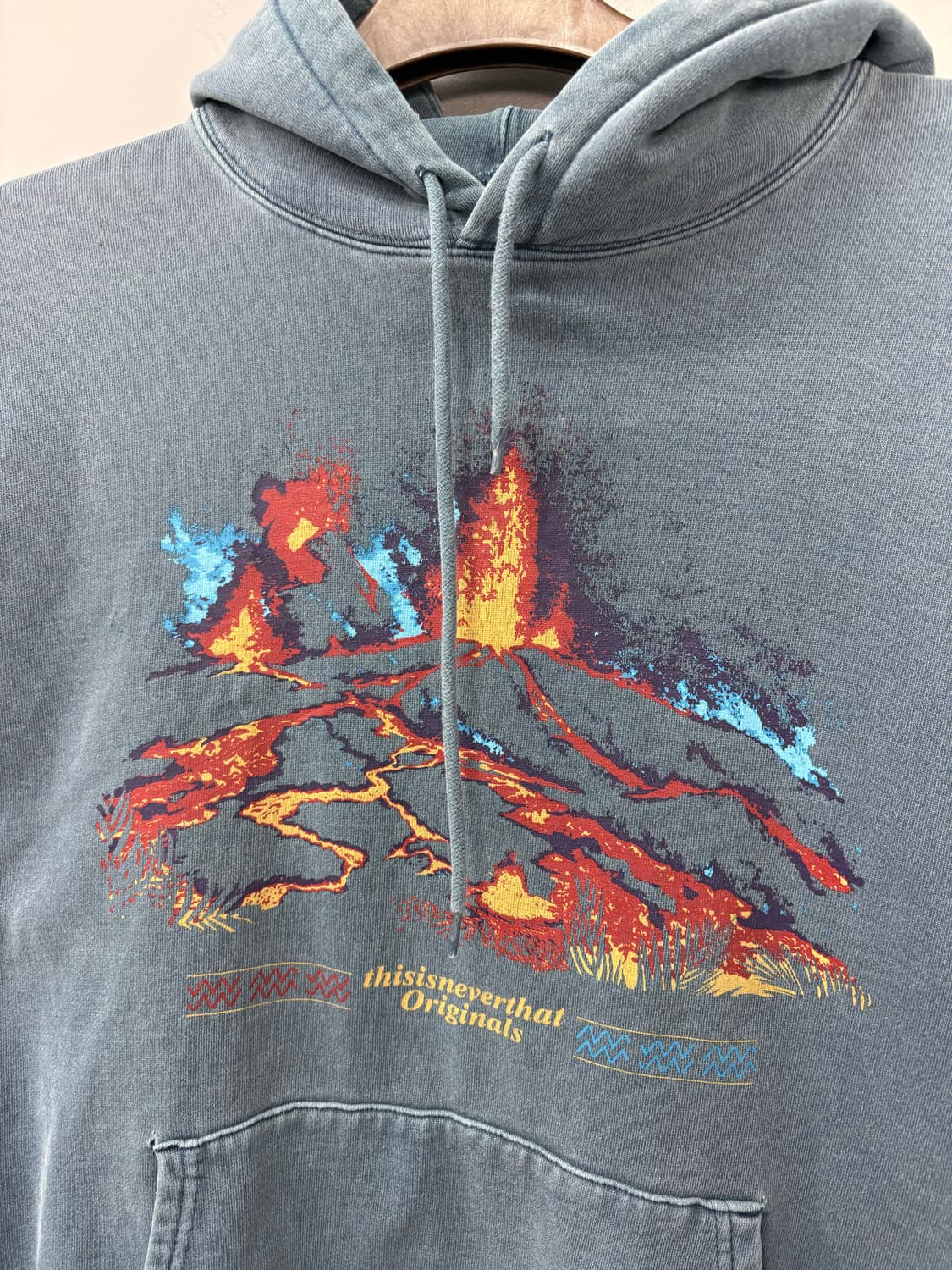 디스이즈네버댓 볼케이노 후드티 A2895 상품이미지4