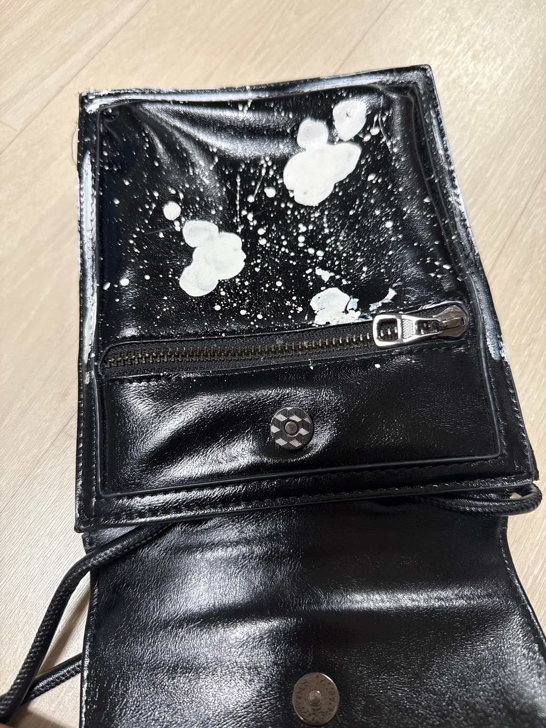 생긴스튜디오 폴락백 상품이미지3