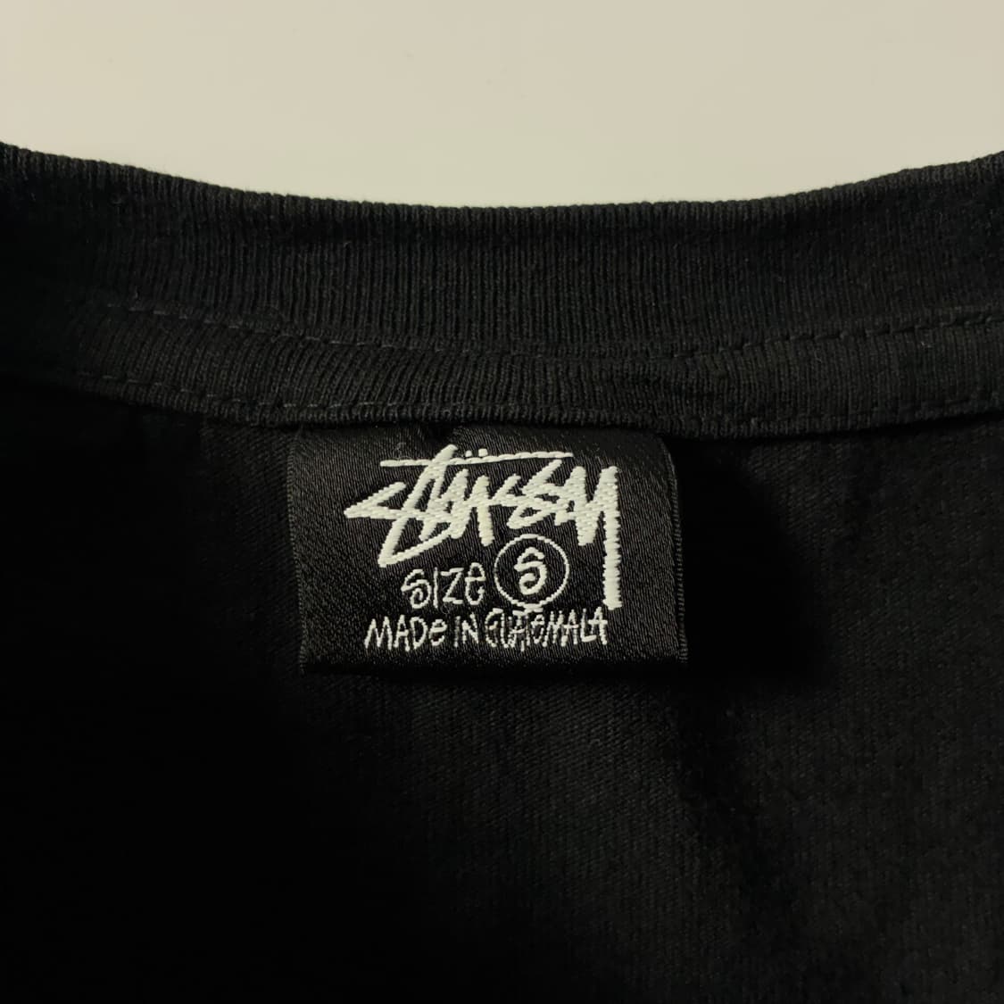 Stussy  스투시 s 리쓰 피그먼트 다이드 블랙 반팔티셔츠  상품이미지4