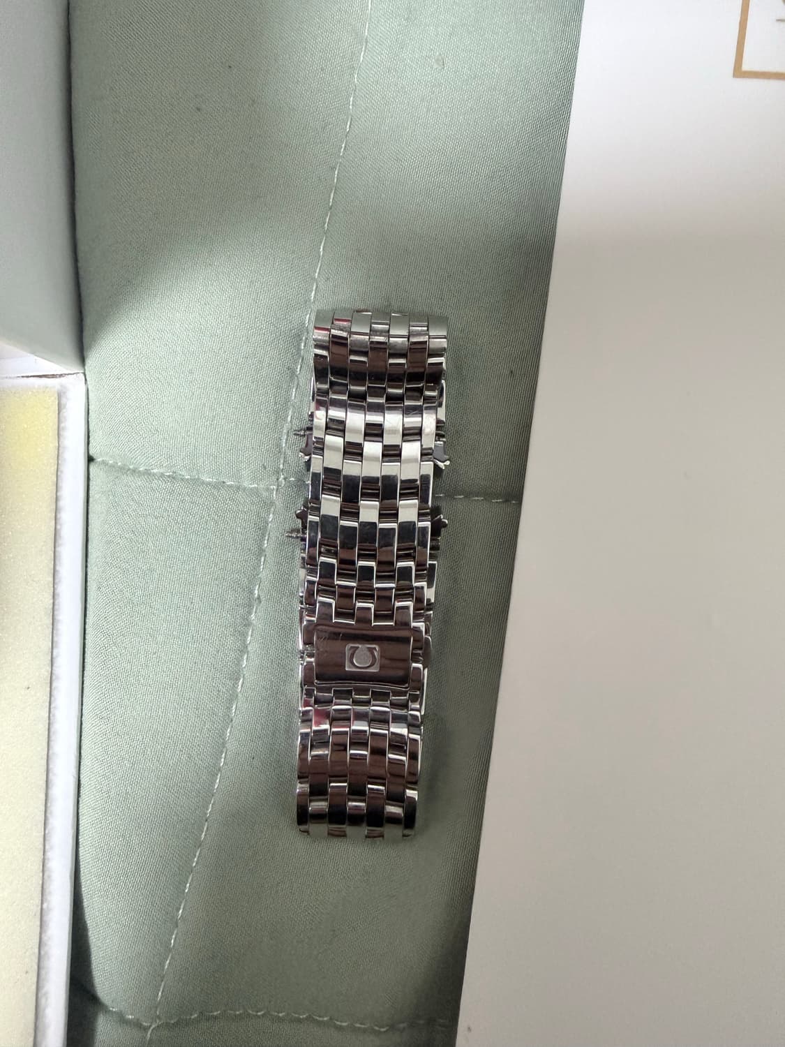24년식 오메가 드빌 프레스티지 오르비스 39.5mm 상품이미지6