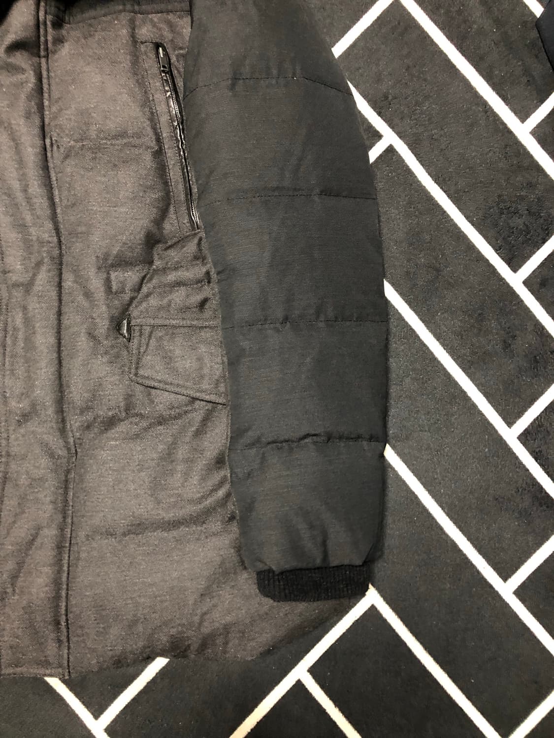 (횡재가)솔리드옴므 우영미 후드구스패딩/몽클레어스톤프라다톰포드톰브라운 상품이미지5