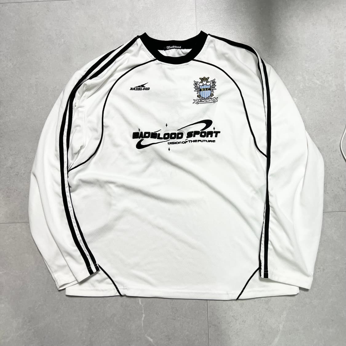 [M] BADBLOOD 배드블러드 스포티 맨투맨 스웻셔츠 상품이미지1