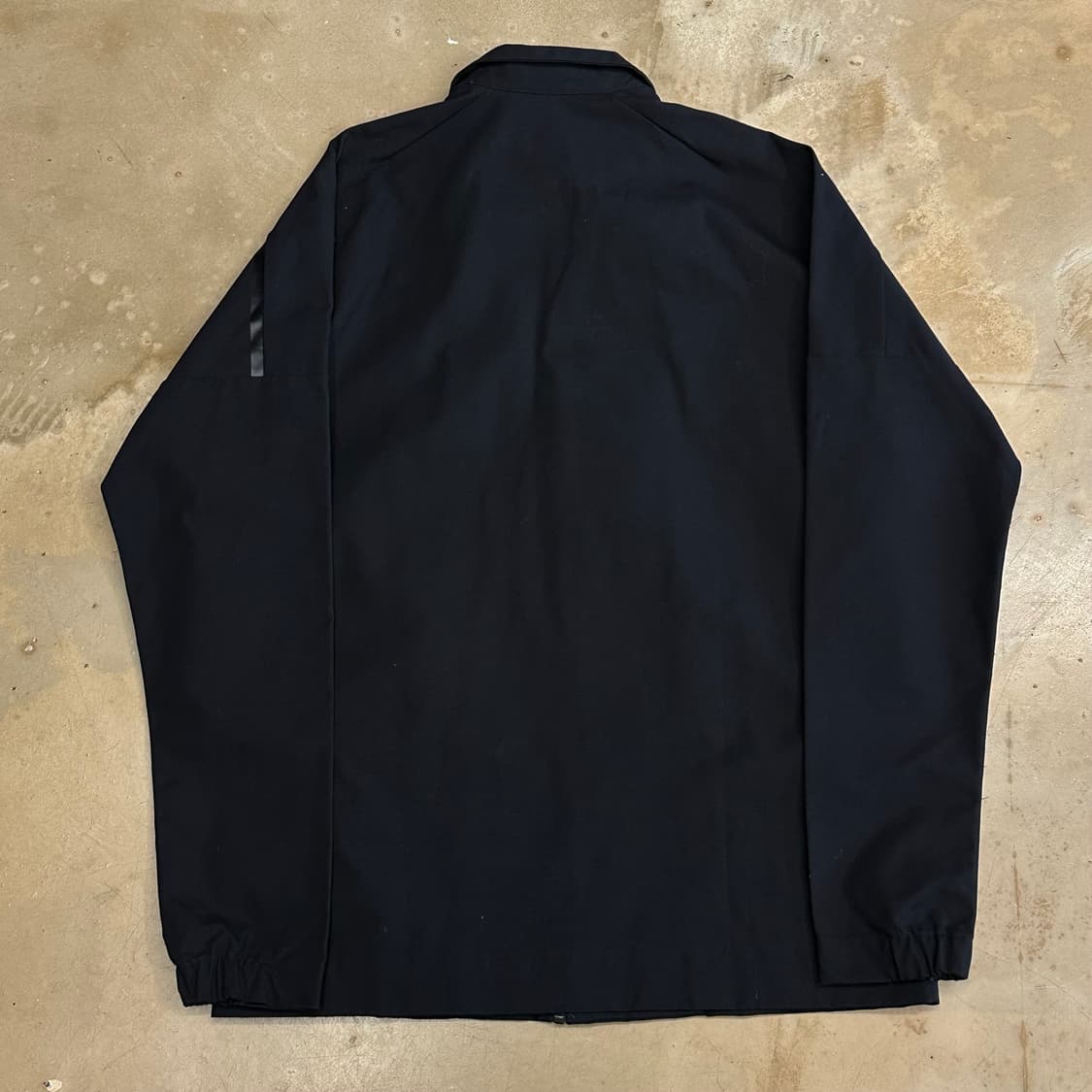 L 아디다스 맨체스터유나이티드 블랙 코치 자켓 상품이미지3