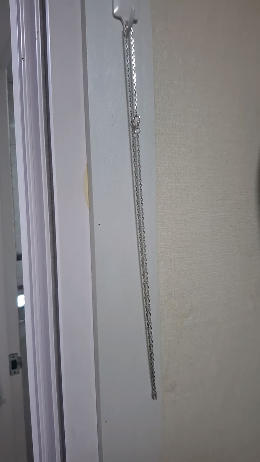 테니스팔찌와 덤으로 은 목걸이 팝니다 상품이미지5