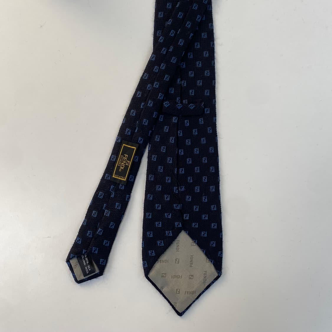 펜디 (FENDI) FF 모노그램 정품 명품 울혼방넥타이 상품이미지3