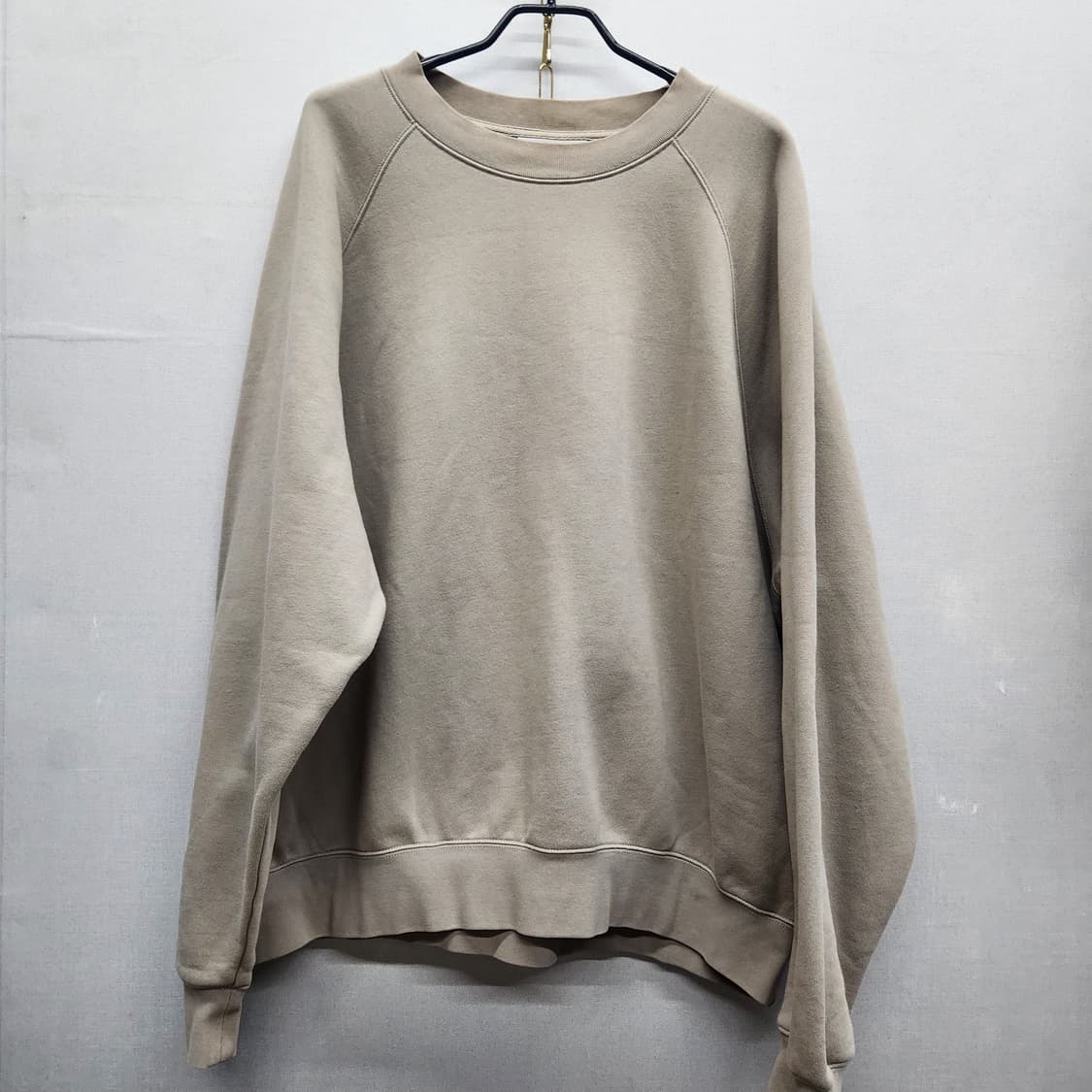 피어오브갓 에센셜 백 3d 실리콘 빅로고 스웻 맨투맨 3XL 상품이미지3